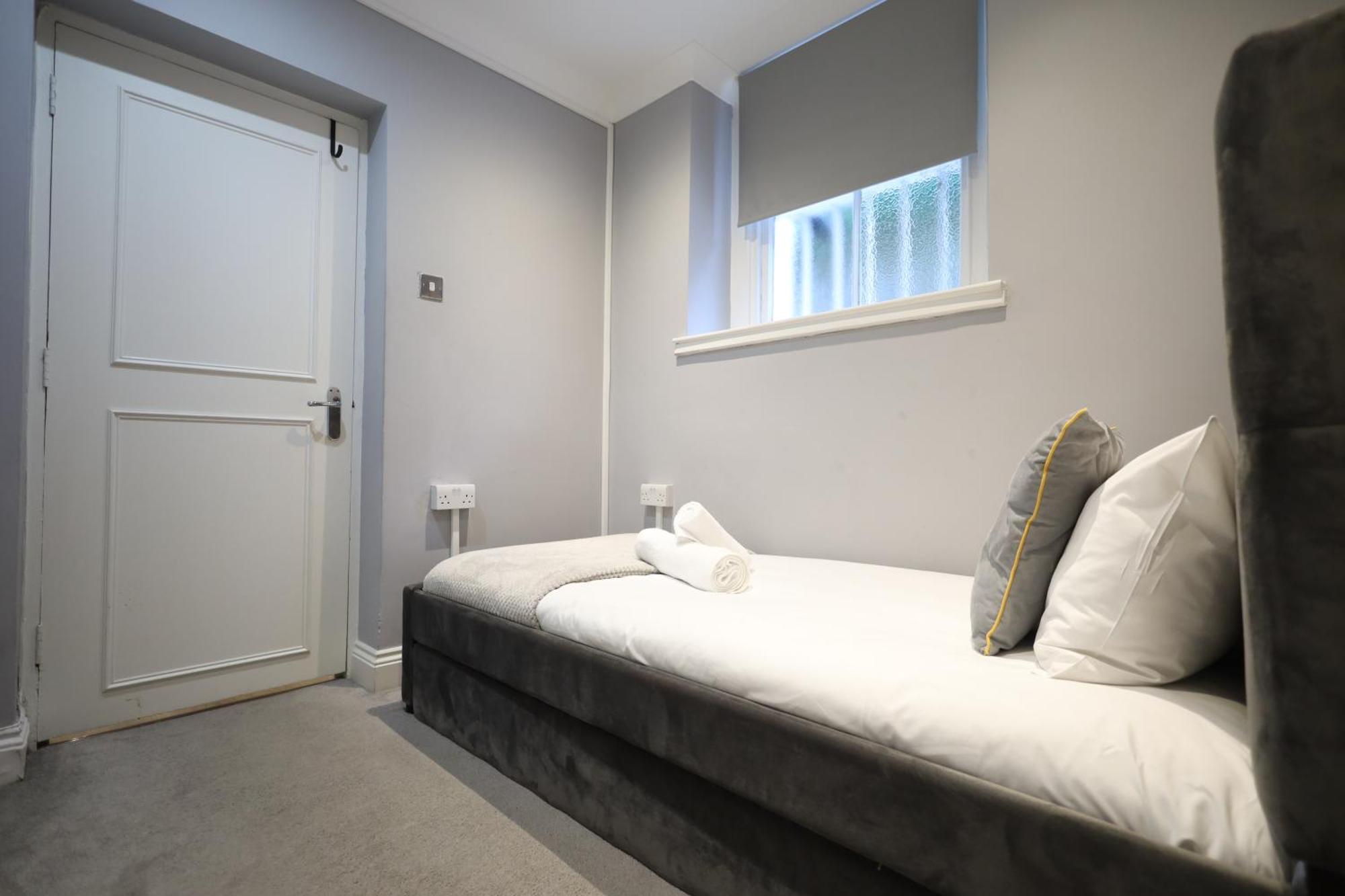 Lovely 3Br Garden Apartment L Abbey Road, Londra Exterior foto