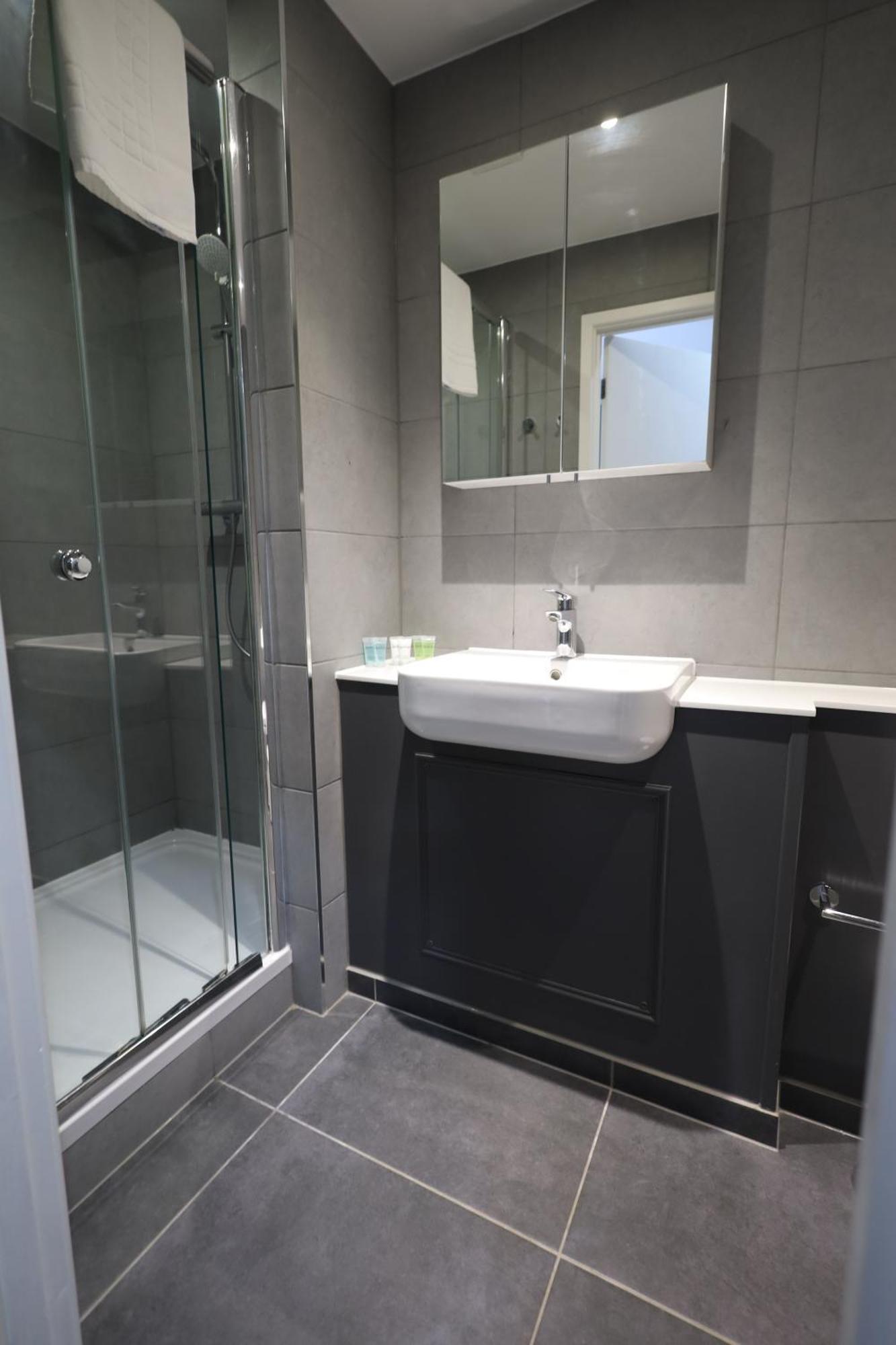 Lovely 3Br Garden Apartment L Abbey Road, Londra Exterior foto