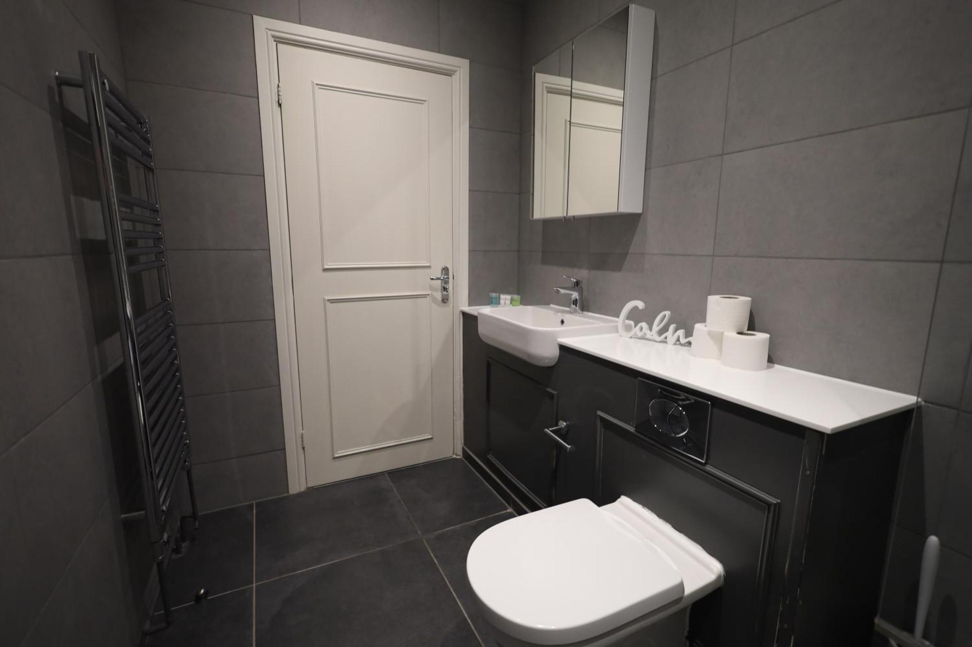 Lovely 3Br Garden Apartment L Abbey Road, Londra Exterior foto